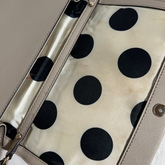 Kate Spade Cedar Street Cali Leather Convertible Cross Body Bag in Crisp Linen - Picture 5 of 9